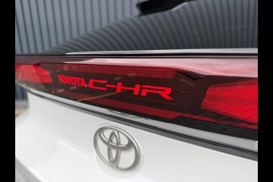 Toyota C-HR 2.0 Hybrid 200(GEEN plug-in) Executive | Head-up | JBL | 10 jr GARANTIE | Rijklaar!!