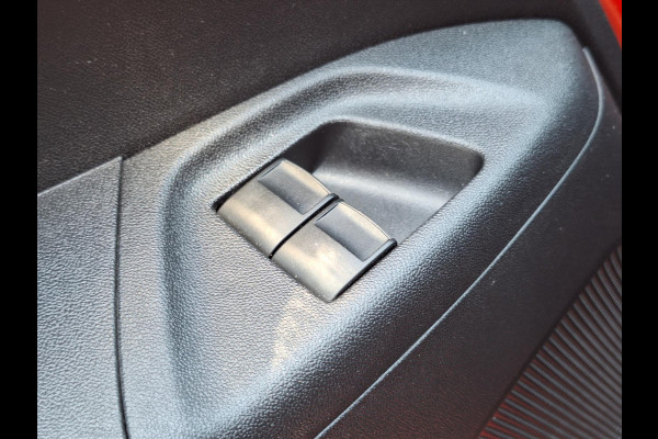 Toyota Aygo 1.0 VVT-i 5D x-joy | Apple CarPlay/Android auto, Lichtmetalen velgen, Airco, In hoogte verstelbare stoel, Parkeercamera