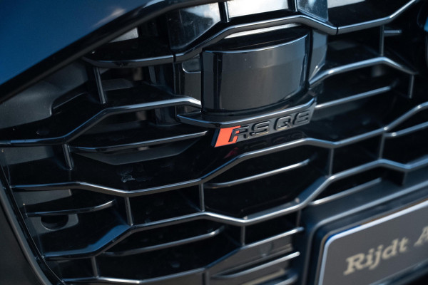 Audi RSQ8 4.0 TFSI quattro Performance Pano|Ceramic|HuD|B&O