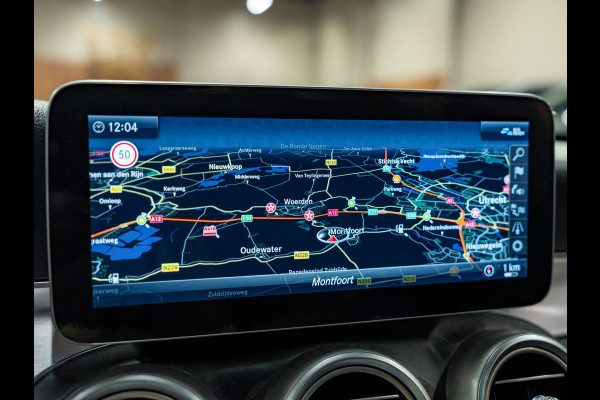Mercedes-Benz C-Klasse 180 Business Solution AMG, Facelift, Pano, Digi Dash, Apple Carplay, Multibeam, NAP, Cam, Voll Onderhouden