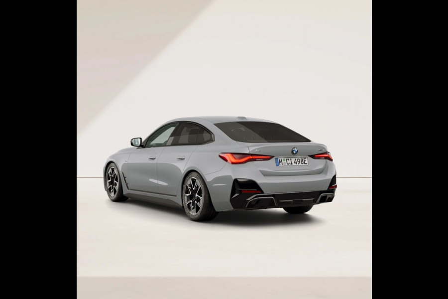 BMW i4 eDrive40 - M-Sport - Head-up - Memoryzetels - Hifi - Parking Assistant Plus
