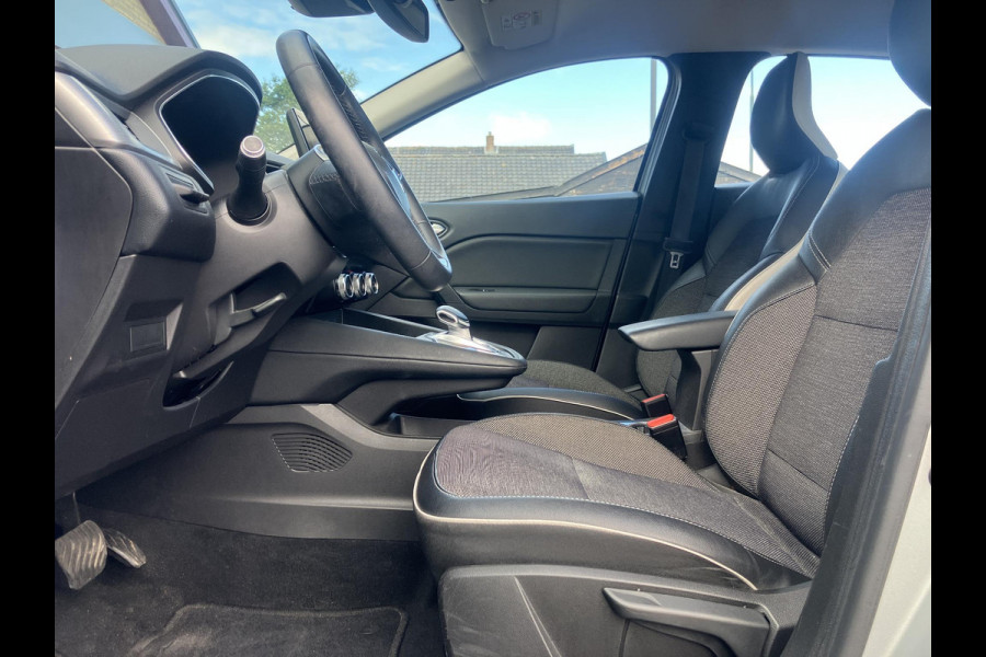 Renault Captur 1.6 E-Tech Plug-in Hybrid 160 Intens | Camera | 12 MND Garantie