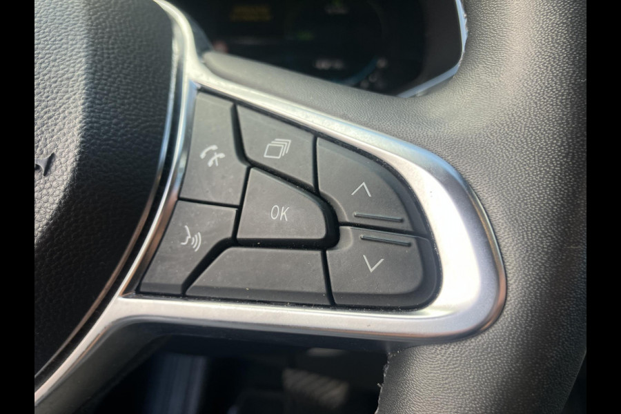 Renault Captur 1.6 E-Tech Plug-in Hybrid 160 Intens | Camera | 12 MND Garantie