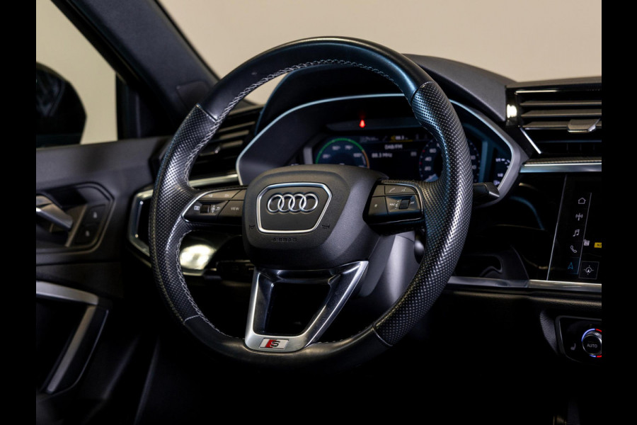 Audi Q3 Sportback 45 TFSI e S Edition SoH 94,6% 267pk / Dodehoek detectie / Achteruitrijcamera / Memory / Stoelverwarming / keyless / Apple carplay