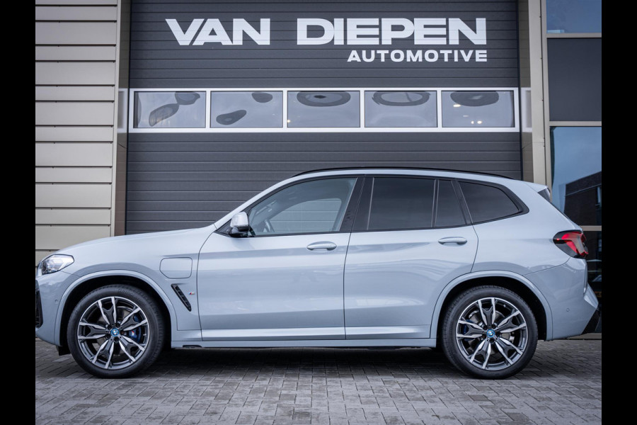 BMW X3 xDrive30e High Executive - M-Sport l Pano l Kuipst. l HUD l Laser l h/kardon