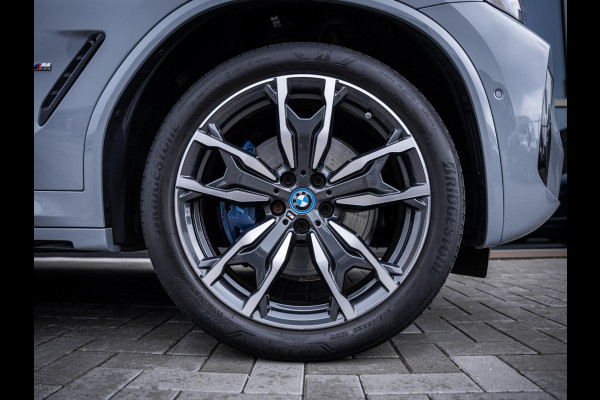 BMW X3 xDrive30e High Executive - M-Sport l Pano l Kuipst. l HUD l Laser l h/kardon