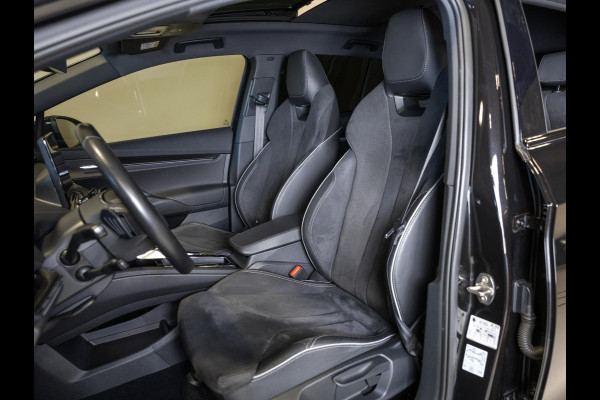 Škoda ENYAQ iV 80 Sportline SOH 93% 204pk / Panoramadak / Achteruitrijcamera / Stoelverwarming /
