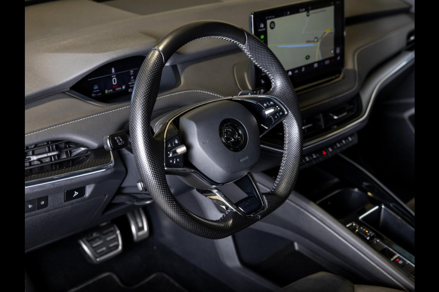 Škoda ENYAQ iV 80 Sportline SOH 93% 204pk / Panoramadak / Achteruitrijcamera / Stoelverwarming /