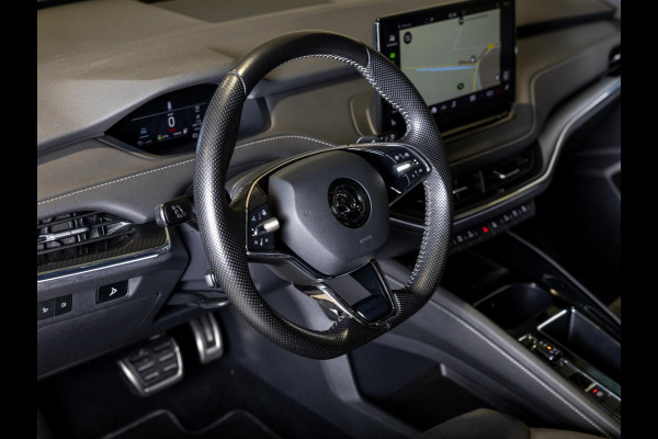 Škoda ENYAQ iV 80 Sportline SOH 93% 204pk / Panoramadak / Achteruitrijcamera / Stoelverwarming /