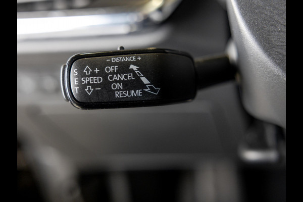 Škoda ENYAQ iV 80 Sportline SOH 93% 204pk / Panoramadak / Achteruitrijcamera / Stoelverwarming /