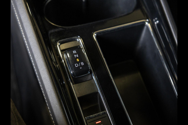 Škoda ENYAQ iV 80 Sportline SOH 93% 204pk / Panoramadak / Achteruitrijcamera / Stoelverwarming /