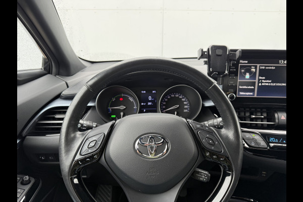 Toyota C-HR 1.8 Hybrid Dynamic | CarPlay | ACC | Camera | Keyless | 18 inch
