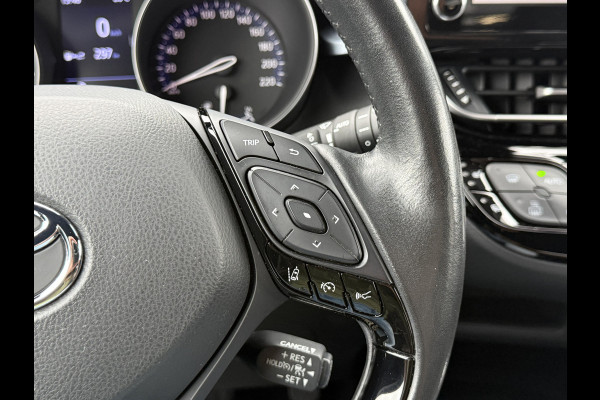 Toyota C-HR 1.8 Hybrid Dynamic | CarPlay | ACC | Camera | Keyless | 18 inch