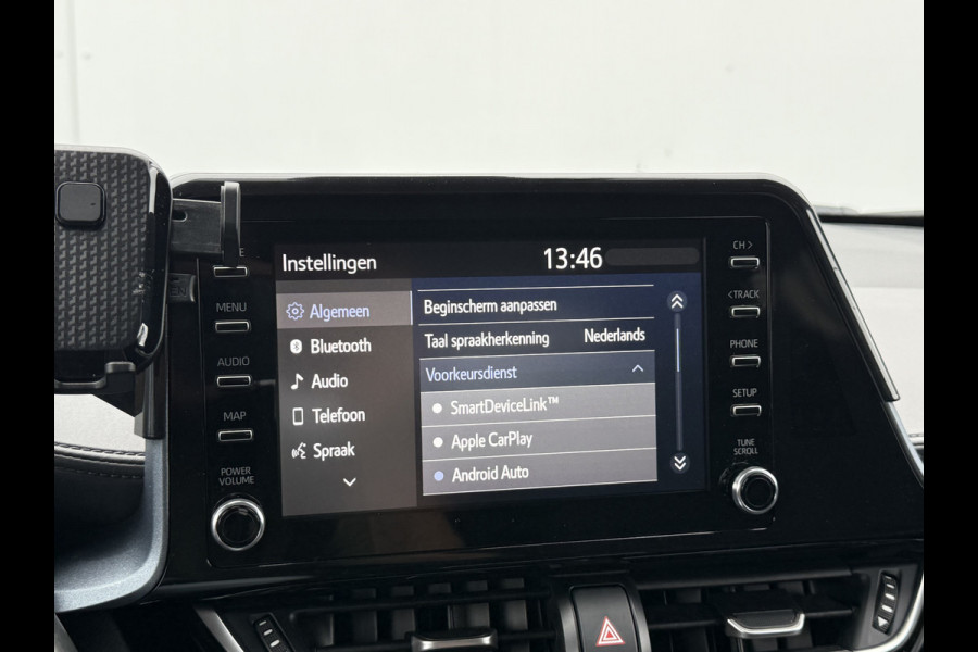 Toyota C-HR 1.8 Hybrid Dynamic | CarPlay | ACC | Camera | Keyless | 18 inch
