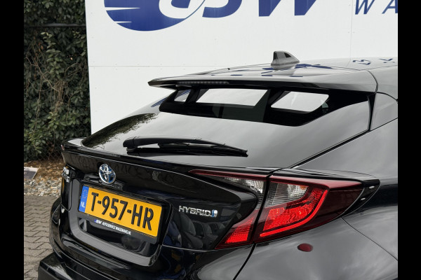 Toyota C-HR 1.8 Hybrid Dynamic | CarPlay | ACC | Camera | Keyless | 18 inch