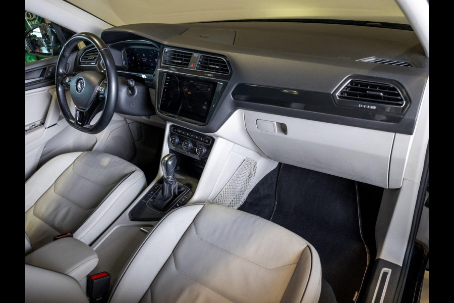 Volkswagen Tiguan Allspace 1.5 TSI Highline 7pers. / 150pk / Panoramadak / Trekhaak / Leder