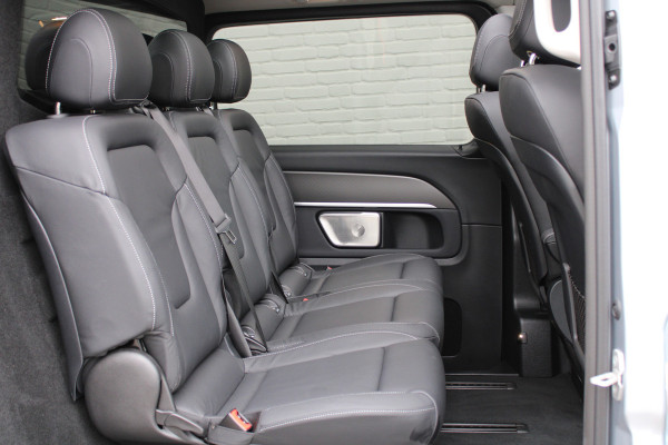 Mercedes-Benz V-Klasse 250d / DC / 4-Matic / AMG / Panorama / 2x Elec Schuifd / 360 Cam / Burmester / Vol Opties / NIEUWSTAAT