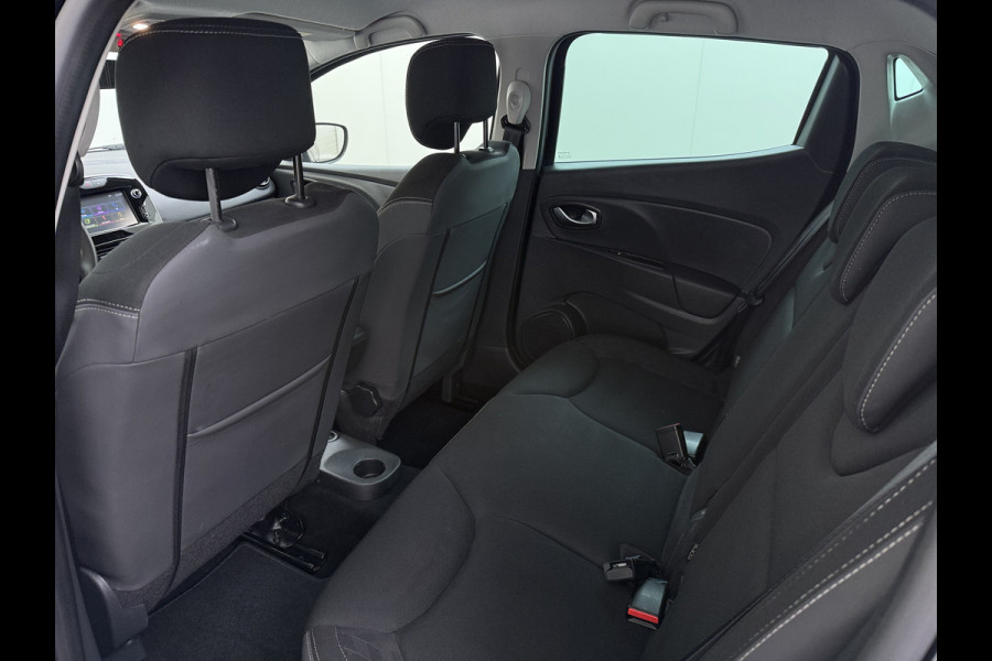 Renault Clio 90PK Navi Airco Bluetooth Pdc Keyless 5drs Cruise Control Limited Smartphone integratie Isofix DAB Lmv Privacy Glas Led Origineel Nederlandse Auto