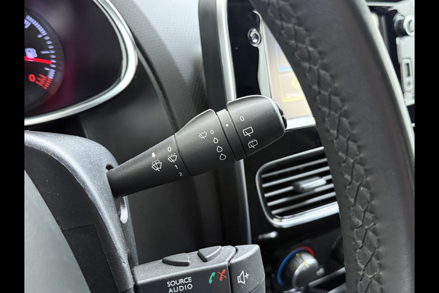 Renault Clio 90PK Navi Airco Bluetooth Pdc Keyless 5drs Cruise Control Limited Smartphone integratie Isofix DAB Lmv Privacy Glas Led Origineel Nederlandse Auto