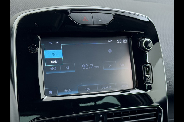 Renault Clio 90PK Navi Airco Bluetooth Pdc Keyless 5drs Cruise Control Limited Smartphone integratie Isofix DAB Lmv Privacy Glas Led Origineel Nederlandse Auto