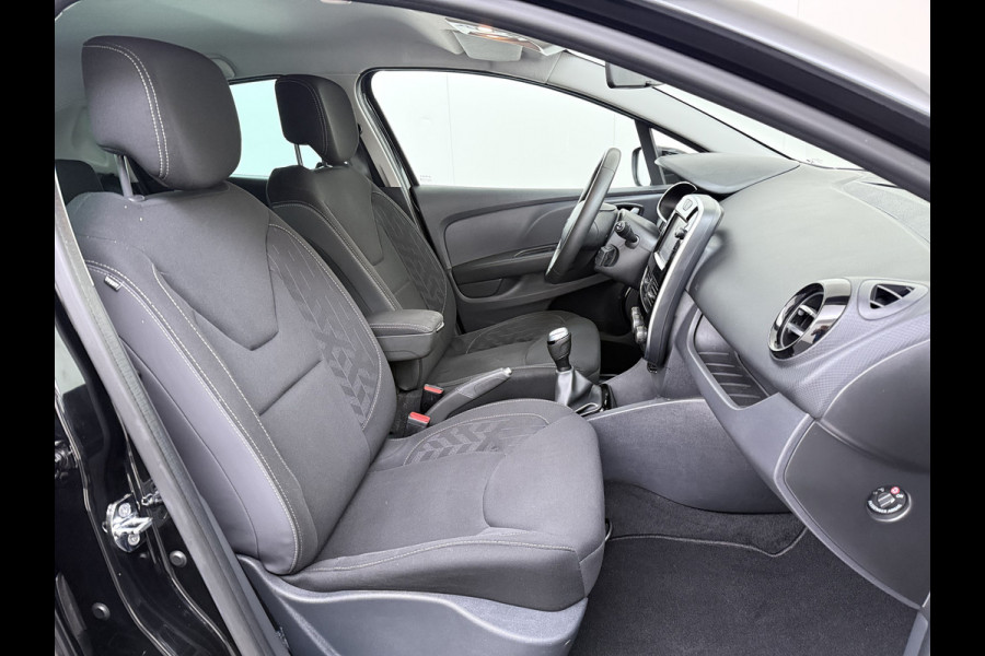 Renault Clio 90PK Navi Airco Bluetooth Pdc Keyless 5drs Cruise Control Limited Smartphone integratie Isofix DAB Lmv Privacy Glas Led Origineel Nederlandse Auto