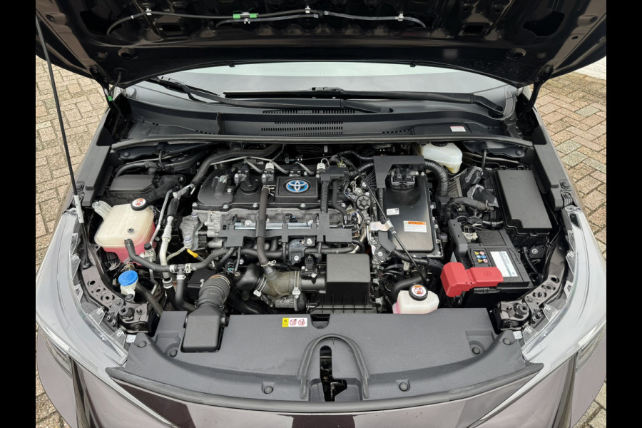 Toyota Corolla Touring Sports 1.8 Hybrid Dynamic Carplay Camera Lane assist Cruise incl Hybride garantie