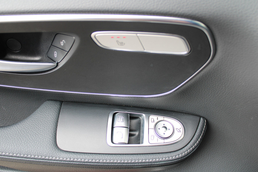 Mercedes-Benz V-Klasse 300d / AMG / 4-MATIC / Lang / DC / Burmester / Koelkast / 360 Camera / Vol Opties / NIEUWSTAAT