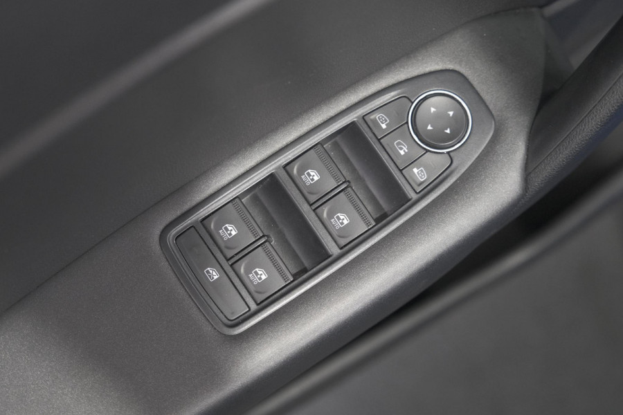 Renault Captur 1.0 TCe 100 Intens | Camera | Navigatie | Parkeersensoren | Apple Carplay