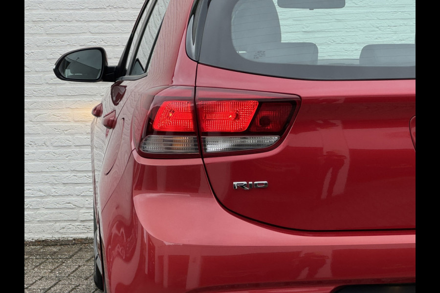 Kia Rio 1.4 ComfortLine Dealer onderhouden Cruise control Airco Elektrisch bedienbare ramen