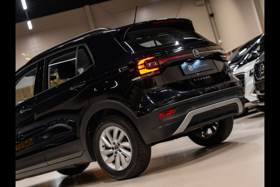 Volkswagen T-Cross 1.0 TSI DSG Life Business, Virtual Cockpit, ACC, Apple Carplay, Android Auto, Keyless, Clima, Camera, PDC
