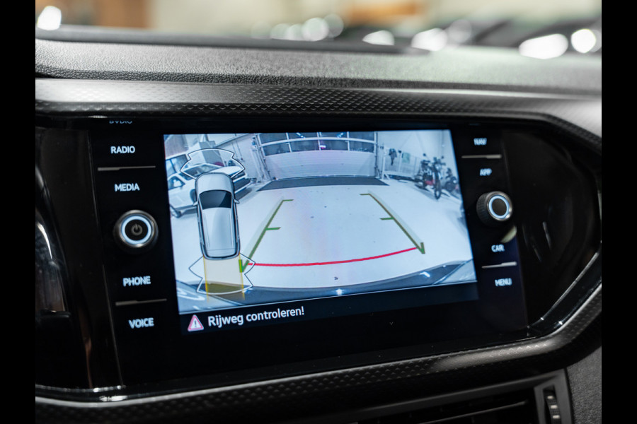 Volkswagen T-Cross 1.0 TSI DSG Life Business, Virtual Cockpit, ACC, Apple Carplay, Android Auto, Keyless, Clima, Camera, PDC