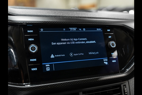 Volkswagen T-Cross 1.0 TSI DSG Life Business, Virtual Cockpit, ACC, Apple Carplay, Android Auto, Keyless, Clima, Camera, PDC