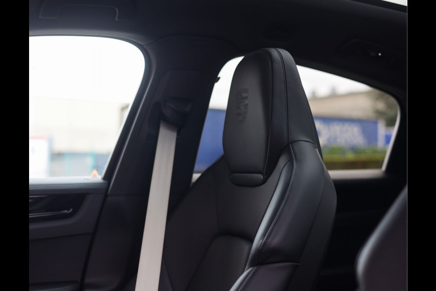 Porsche Cayenne Coupé 3.0 E-Hybrid | Platinum Edition - Pano - HUD