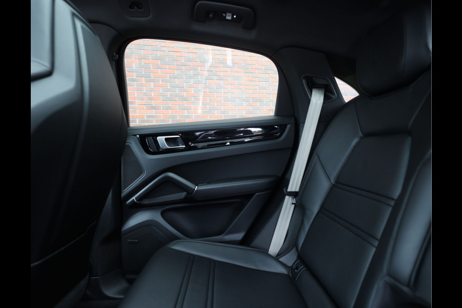 Porsche Cayenne Coupé 3.0 E-Hybrid | Platinum Edition - Pano - HUD