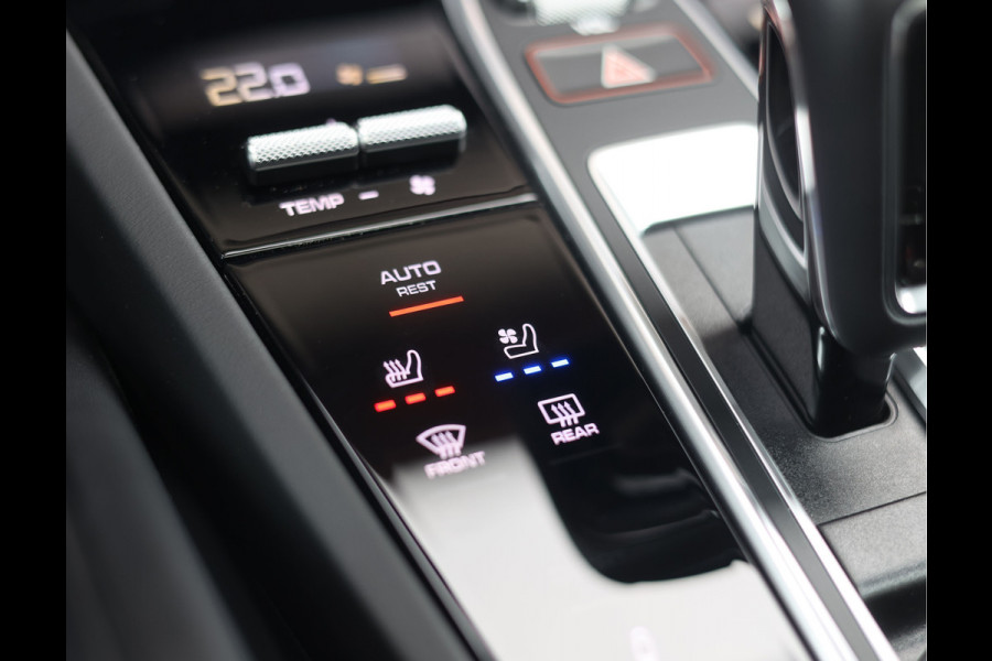 Porsche Cayenne Coupé 3.0 E-Hybrid | Platinum Edition - Pano - HUD