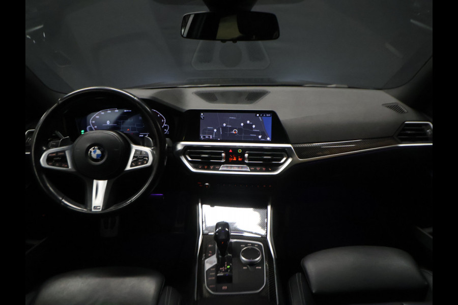 BMW 3-serie 320e High Executive M sport [APPLE CARPLAY, ANDROID, BMW LASERLIGHT, STOELVERWARMING, VOL LEDER, PDC V+A, CRUISE CONTROL, DIGITAL DASH, CLIMATE CONTROL, NIEUWSTAAT]