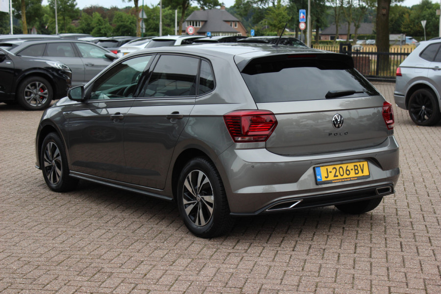 Volkswagen Polo 1.0 TSI Comfortline R-line / Camera / Navigatie / Parkeerhulp V+A / LED / 16'' / Apple CarPlay / Getint glas / Cruise Control Adaptief