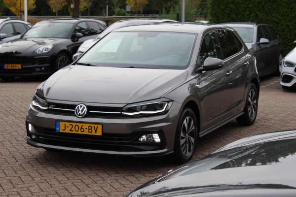 Volkswagen Polo 1.0 TSI Comfortline R-line / Camera / Navigatie / Parkeerhulp V+A / LED / 16'' / Apple CarPlay / Getint glas / Cruise Control Adaptief
