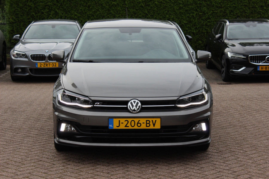 Volkswagen Polo 1.0 TSI Comfortline R-line / Camera / Navigatie / Parkeerhulp V+A / LED / 16'' / Apple CarPlay / Getint glas / Cruise Control Adaptief