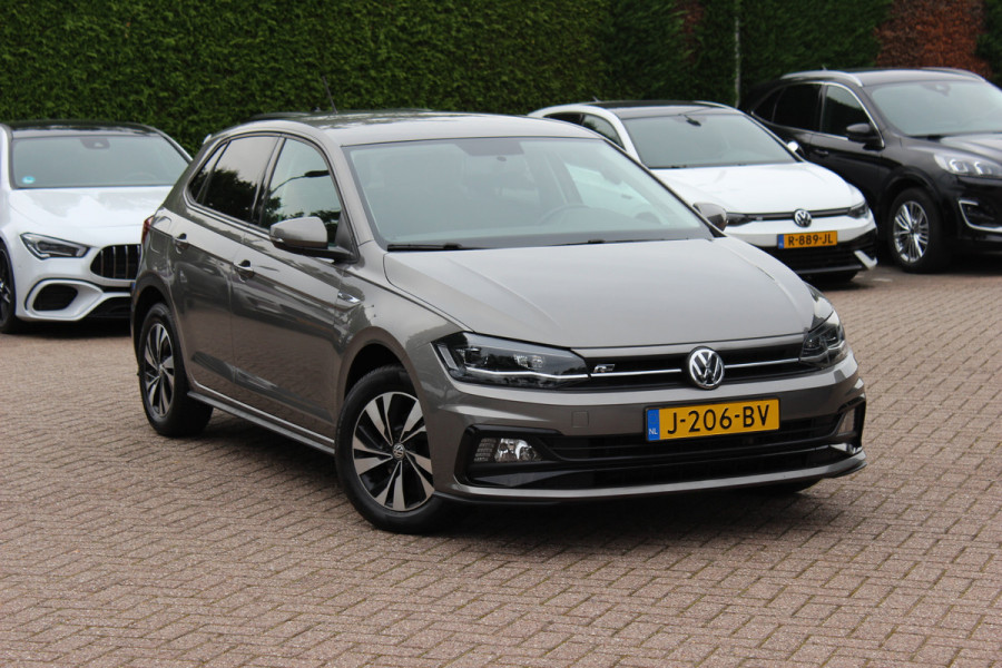 Volkswagen Polo 1.0 TSI Comfortline R-line / Camera / Navigatie / Parkeerhulp V+A / LED / 16'' / Apple CarPlay / Getint glas / Cruise Control Adaptief
