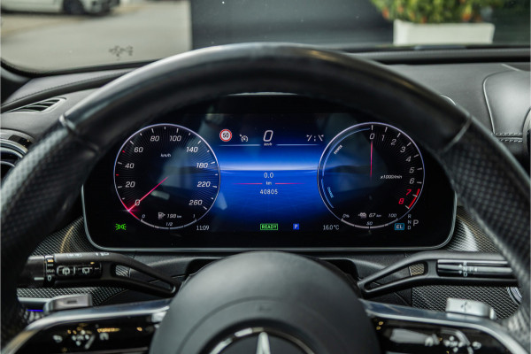 Mercedes-Benz C-Klasse Estate C300 e AMG Line - Massage l Panorama l 360cam l Trekhaak