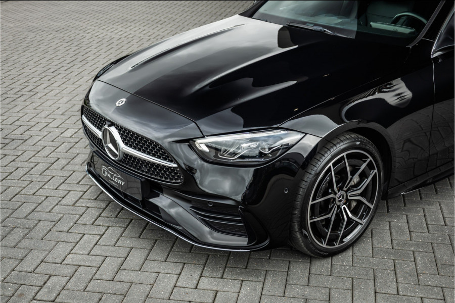 Mercedes-Benz C-Klasse Estate C300 e AMG Line - Massage l Panorama l 360cam l Trekhaak