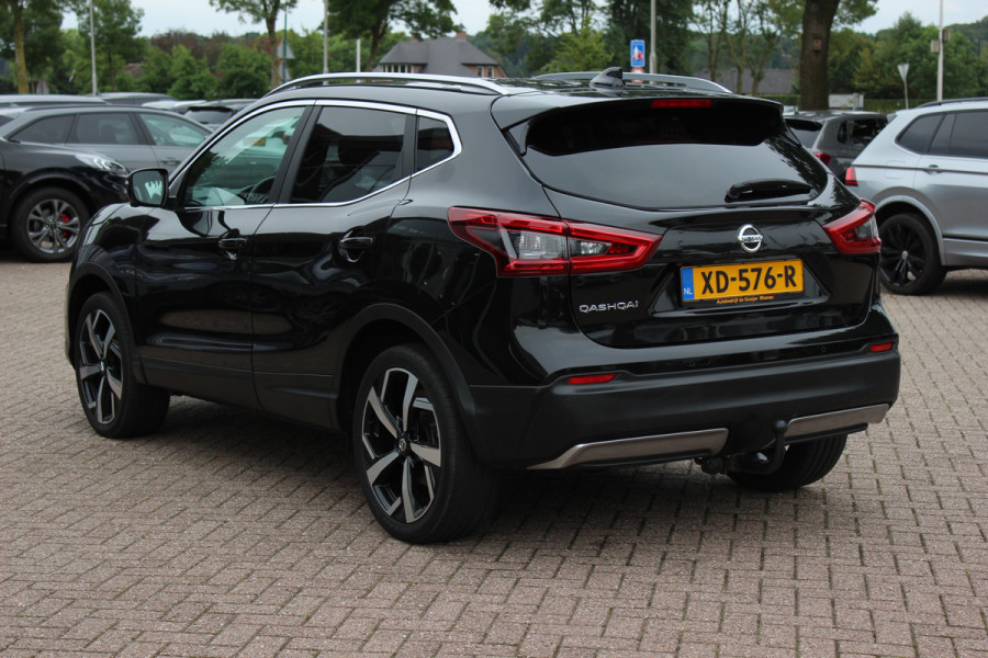 Nissan QASHQAI 1.2 Tekna / Trekhaak / Panoramadak / 360Camera / 19'' / Navigatie / Keyless / Stoelverwarming / DAB / Cruise Control
