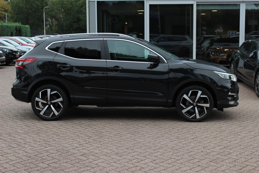 Nissan QASHQAI 1.2 Tekna / Trekhaak / Panoramadak / 360Camera / 19'' / Navigatie / Keyless / Stoelverwarming / DAB / Cruise Control