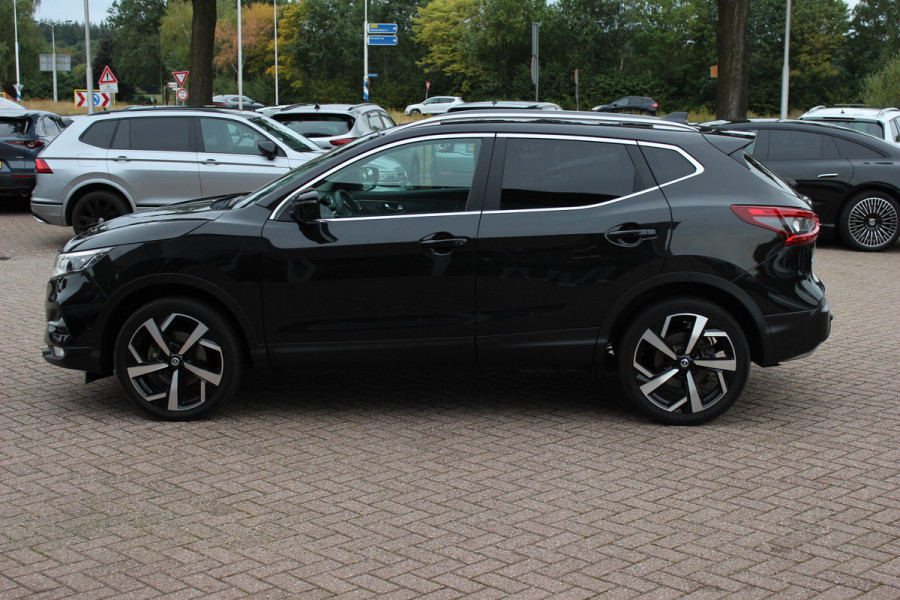 Nissan QASHQAI 1.2 Tekna / Trekhaak / Panoramadak / 360Camera / 19'' / Navigatie / Keyless / Stoelverwarming / DAB / Cruise Control