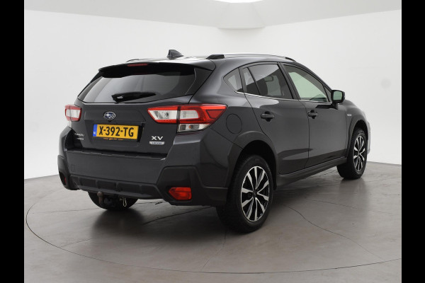 Subaru XV 2.0i e-BOXER AUT. AWD LUXURY + TREKHAAK | CAMERA | ADAPTIVE CRUISE | CARPLAY | STOELVERWARMING