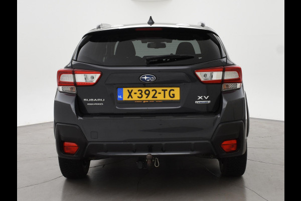 Subaru XV 2.0i e-BOXER AUT. AWD LUXURY + TREKHAAK | CAMERA | ADAPTIVE CRUISE | CARPLAY | STOELVERWARMING