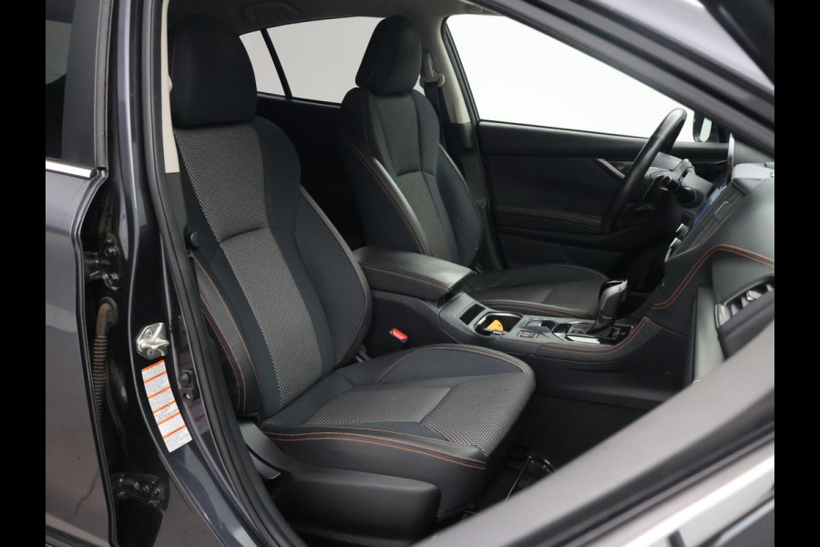 Subaru XV 2.0i e-BOXER AUT. AWD LUXURY + TREKHAAK | CAMERA | ADAPTIVE CRUISE | CARPLAY | STOELVERWARMING