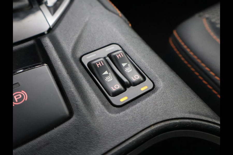 Subaru XV 2.0i e-BOXER AUT. AWD LUXURY + TREKHAAK | CAMERA | ADAPTIVE CRUISE | CARPLAY | STOELVERWARMING