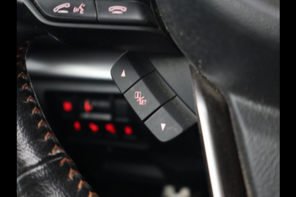 Subaru XV 2.0i e-BOXER AUT. AWD LUXURY + TREKHAAK | CAMERA | ADAPTIVE CRUISE | CARPLAY | STOELVERWARMING